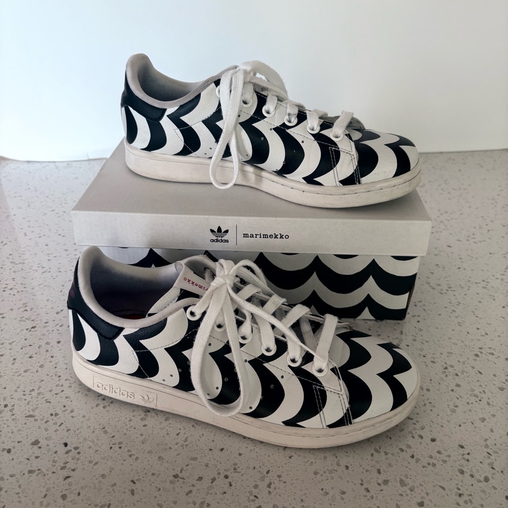 Adidas Marimekko Women's Black White Sneakers